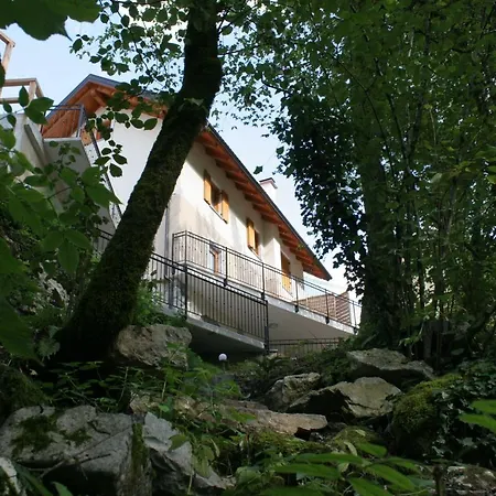 Apartments Jez Slap ob Idrijci Exterior photo