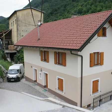 Apartments Jez Slap ob Idrijci Exterior photo